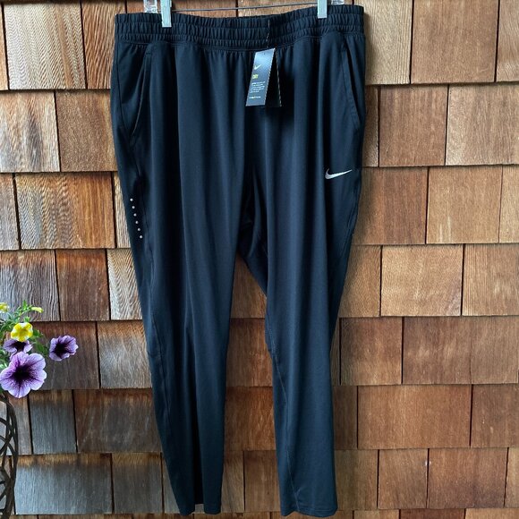 NWT Nike Lightweight Running Bold Black/White Dri-Fit Pants in Women's 1X - Picture 1 of 13